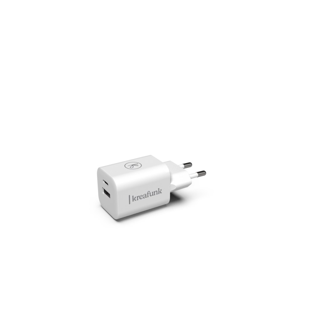 KFSE01_Vaggladdare_USB_aDAPT_VIT_KREAFUNK_01_202210121446461000.jpg